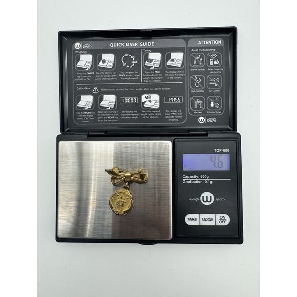 2 1/2” VTG Unsigned Gold Bow Ribbon Pendant Brooch Pin Mary Jesus Prayer Jewelry - Picture 7 of 7